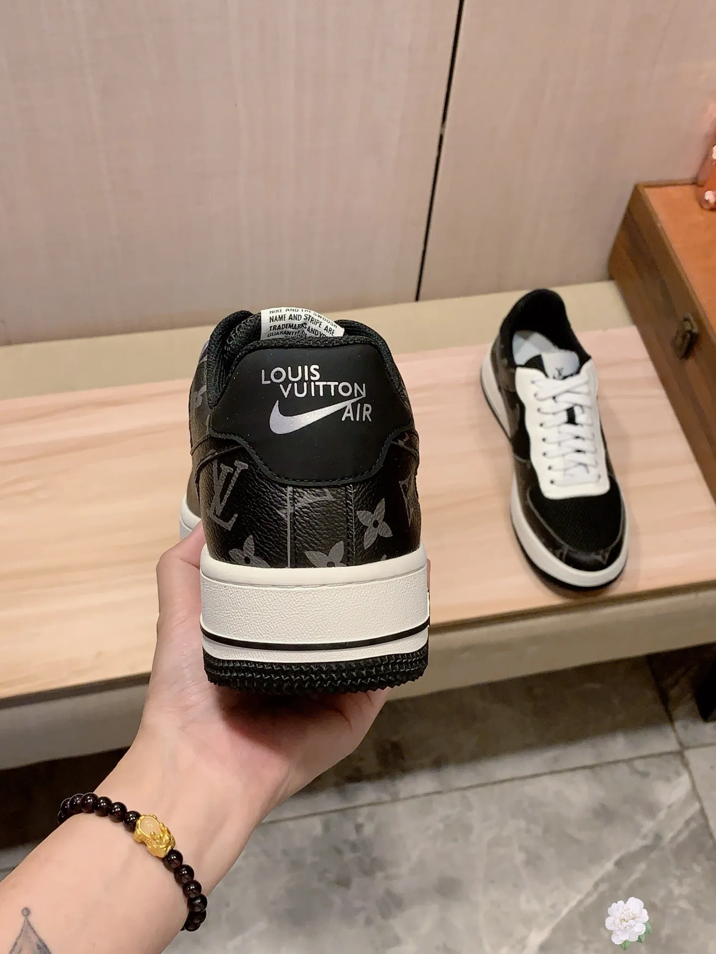 Men's Men's Shoes 💰442💰💰🎩🎩[Lightning][Lightning] "Lv*" Latest•hot style casual shoes, top brand [Seduce] luxury~purchase, top~quality. [Strong] The upper is made of imported breathable cowhide material ➕ breathable sheepskin feet (•) with fine workmanship. Original stylish and stylish soft rubber wear-resistant and non-slip outsole, light and comfortable on the feet, the real thing looks better when photographed, 305: code: 38-44, 3️⃣ colors selected
